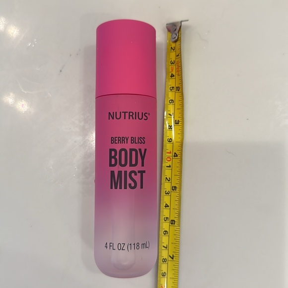 New Nutrius Body Mist - Berry Bliss, 4 FL OZ  Fragrance - Picture 3 of 5